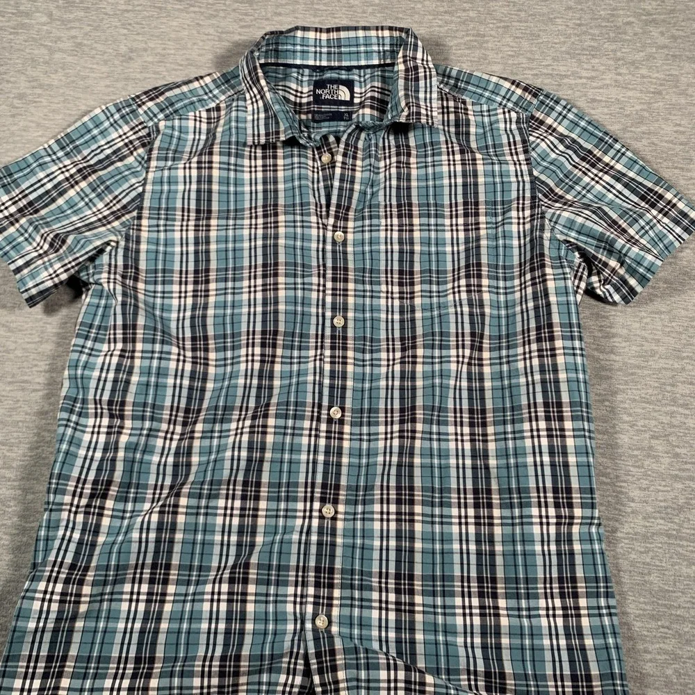 North Face Shirt Mens Extra Large Plaid Short Sleeve Button Up Outdoor Hiking‎